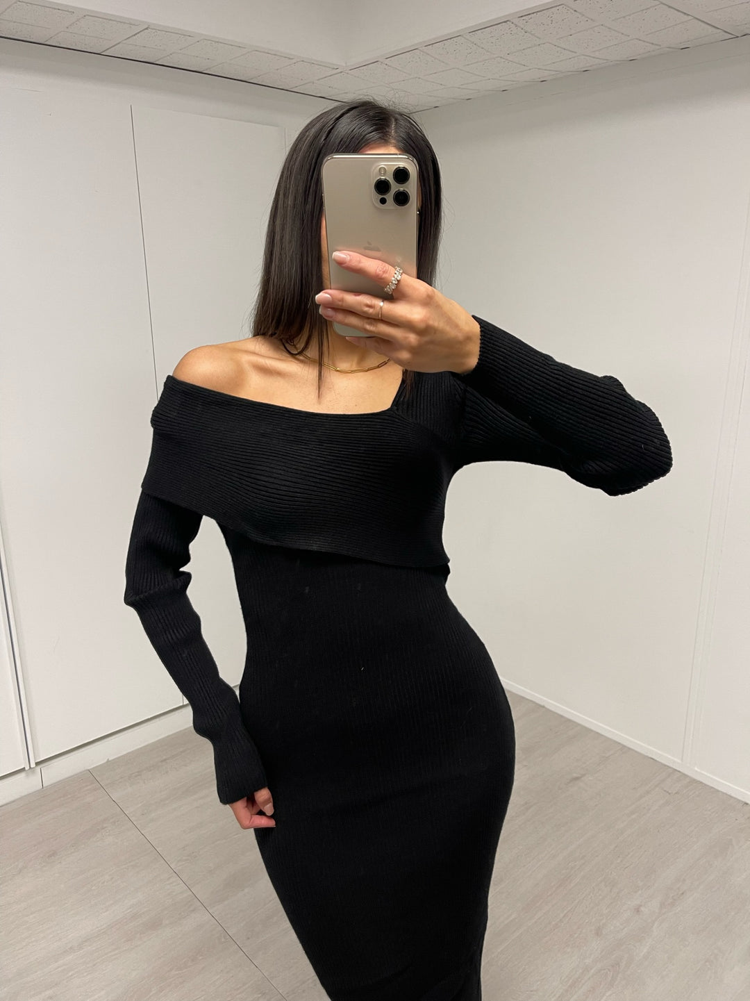 BLACK ASYMMETRIC DRESS