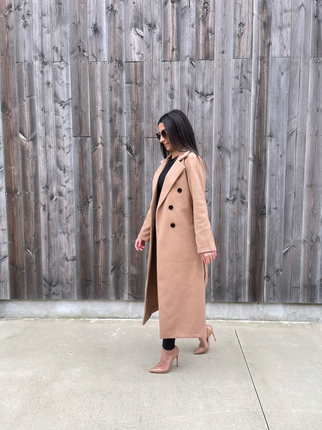 CLASSY CAMEL COAT