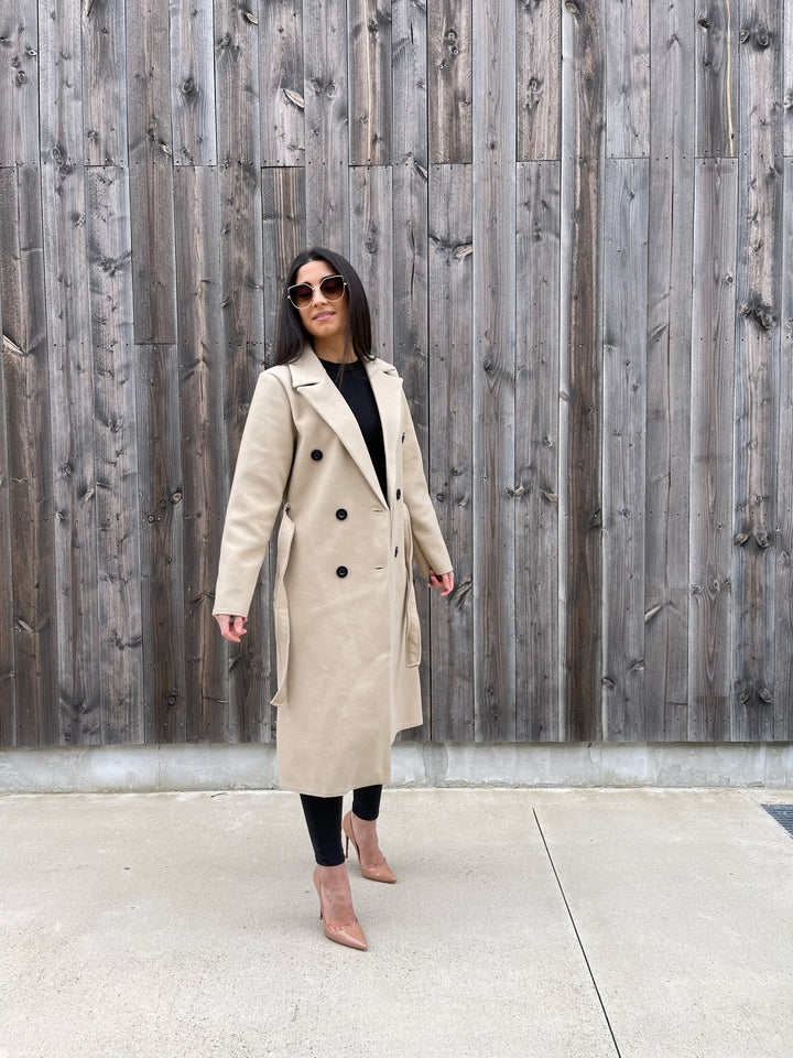 CLASSY BEIGE COAT