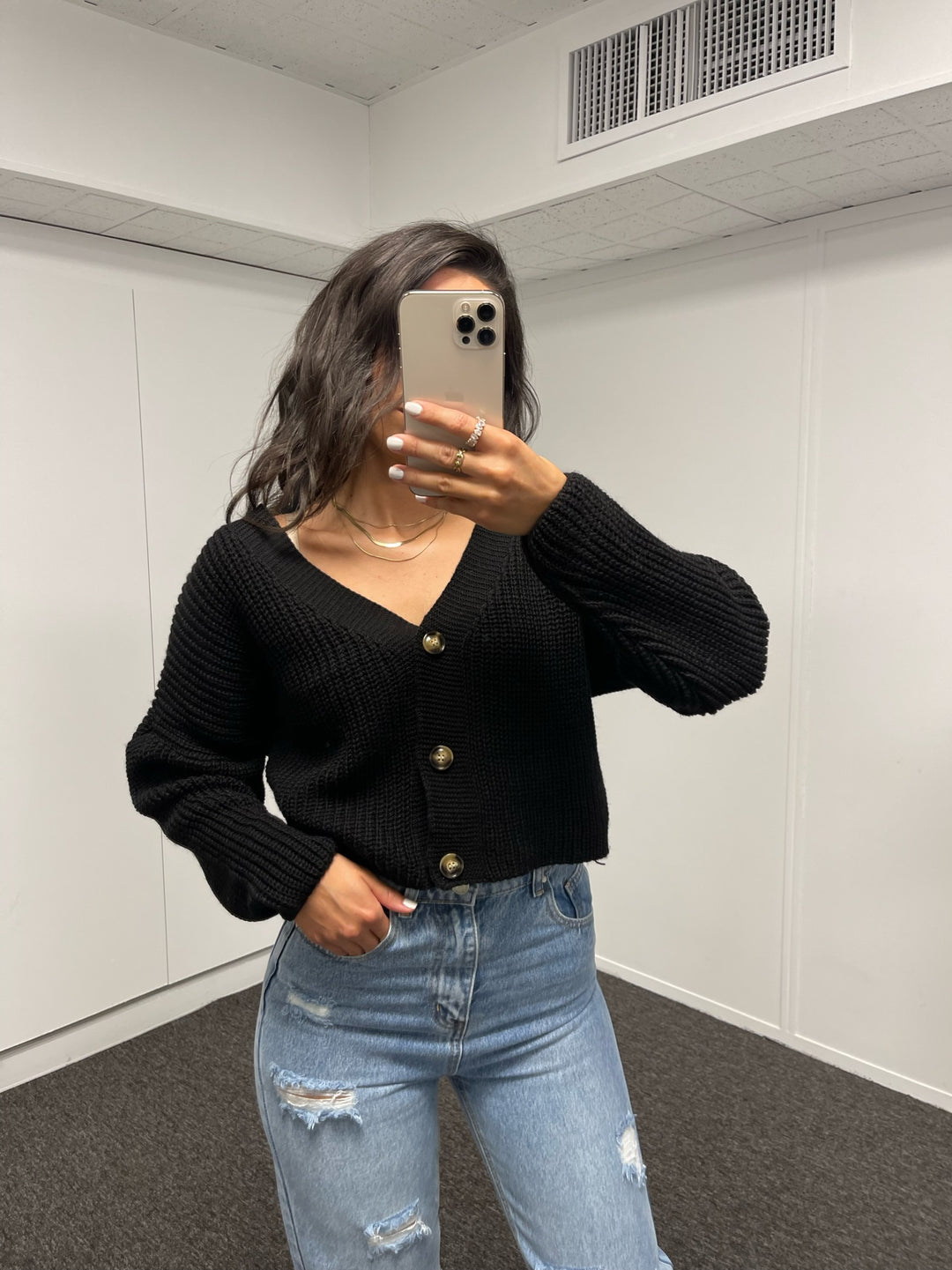 PULL EN MAILLE NOIR